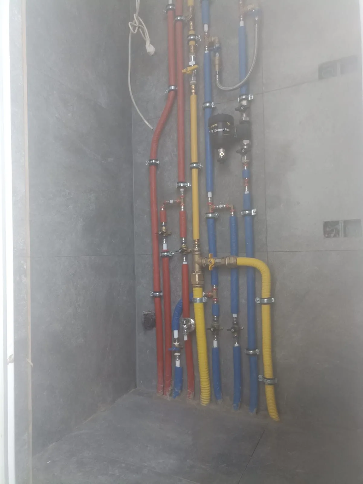 Alimentation en eau chaude et froide — 2025